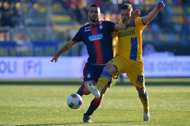 Nhận định Crotone vs Frosinone, 2h00 ng&agrave;y 28/7