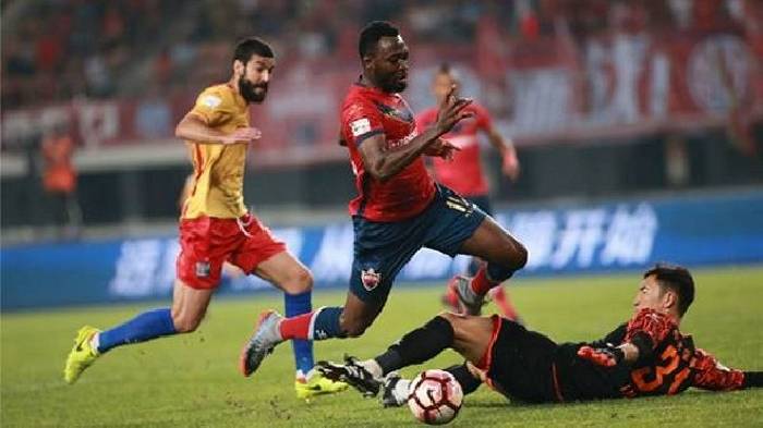 Soi k&egrave;o phạt g&oacute;c Qingdao vs Shenzhen, 17h ng&agrave;y 27/7