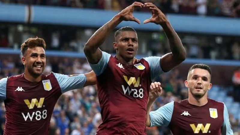 Ph&acirc;n t&iacute;ch tỷ lệ Crewe Alexandra vs Aston Villa, 1h45 ng&agrave;y 28/8