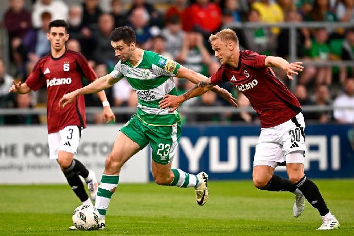 Soi k&egrave;o g&oacute;c Sparta Prague vs Malmo, 2h00 ng&agrave;y 28/8