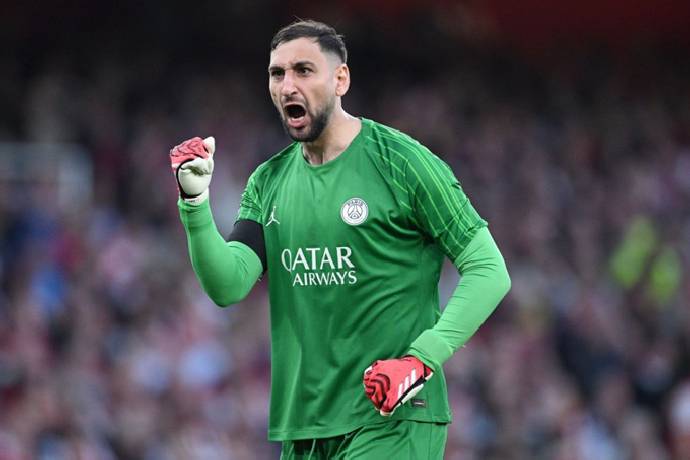 PSG đại hạ gi&aacute; Donnarumma, Man City rộng đường chi&ecirc;u mộ