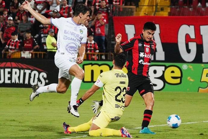 Nhận định, soi k&egrave;o Comunicaciones vs Alajuelense, 9h00 ng&agrave;y 27/9: Kh&oacute; cho chủ nh&agrave;