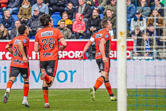 Nhận định, soi k&egrave;o Volendam vs Zwolle, 23h45 ng&agrave;y 27/9: Chiến thắng đầu ti&ecirc;n