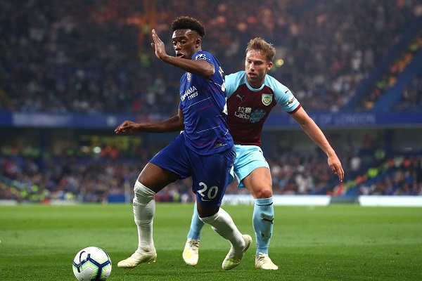 Tỷ lệ b&oacute;ng đ&aacute; Ngoại hạng Anh h&ocirc;m nay 26/10: Burnley vs Chelsea