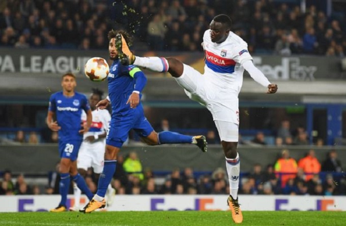 Nhận định b&oacute;ng đ&aacute; Lyon vs Metz, 01h00 ng&agrave;y 27/10: Chấm dứt khủng hoảng