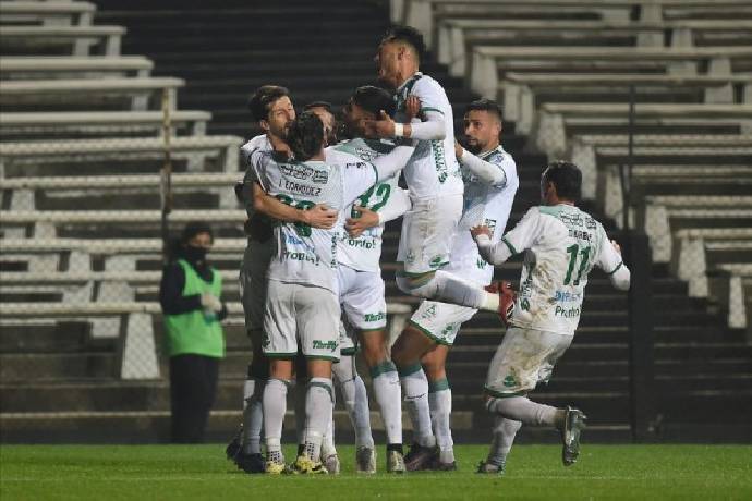 Nhận định, soi k&egrave;o Plaza Colonia vs Montevideo Wanderers, 5h00 ng&agrave;y 27/11