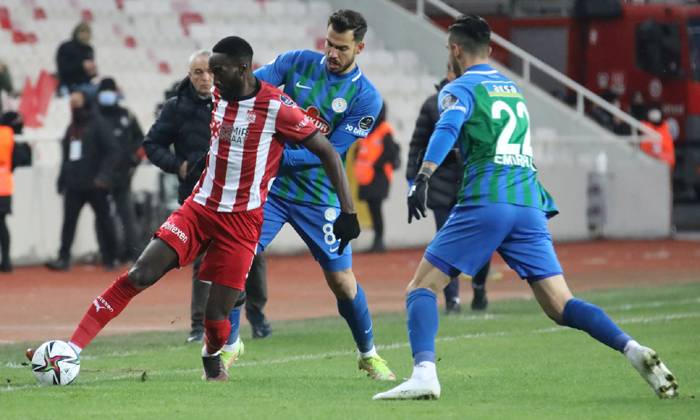 Soi k&egrave;o phạt g&oacute;c Kayserispor vs Sivasspor, 0h ng&agrave;y 28/12