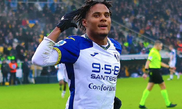 K&egrave;o v&agrave;ng b&oacute;ng đ&aacute; Venezia vs Hellas Verona, 00h30 ng&agrave;y 28/1: Đối thủ kỵ giơ