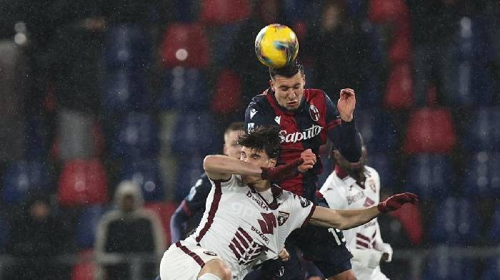 Soi k&egrave;o phạt g&oacute;c Bologna vs AC Milan, 02h45 ng&agrave;y 28/2