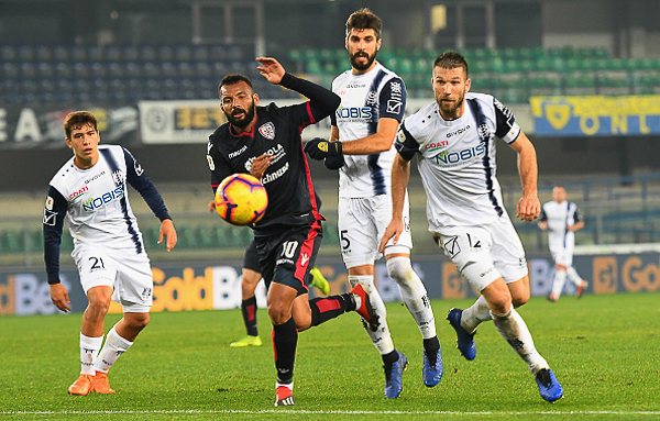 Ph&acirc;n t&iacute;ch tỷ lệ Chievo vs Cagliari, 2h30 ng&agrave;y 30/3