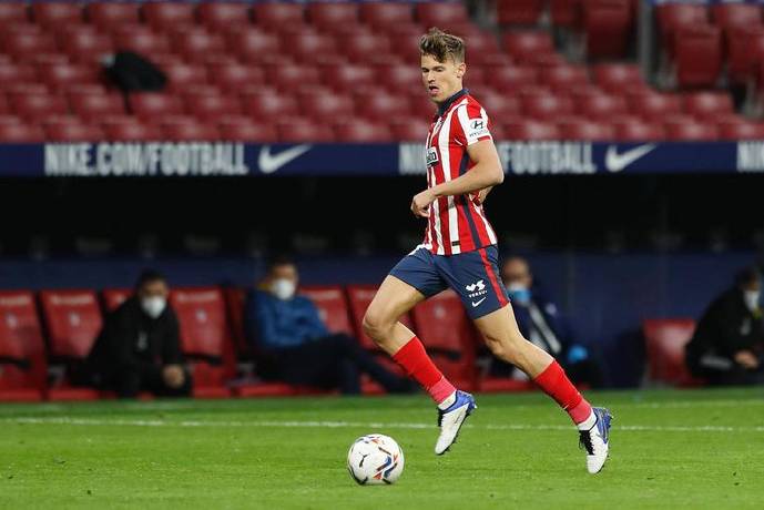 Tin chuyển nhượng 27/3: Atletico chơi kh&oacute; MU vụ Llorente