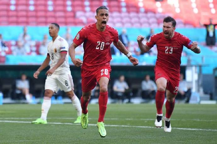 M&aacute;y t&iacute;nh dự đo&aacute;n b&oacute;ng đ&aacute; 28/3: Đan Mạch vs Serbia