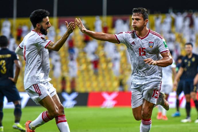 Soi k&egrave;o phạt g&oacute;c UAE vs Th&aacute;i Lan, 1h ng&agrave;y 29/3