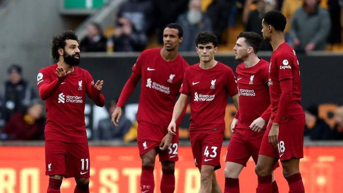 Tin Liverpool s&aacute;ng 27/3: Newcastle hỏi mua Jota; Bộ đ&ocirc;i trụ cột b&aacute;o tin vui