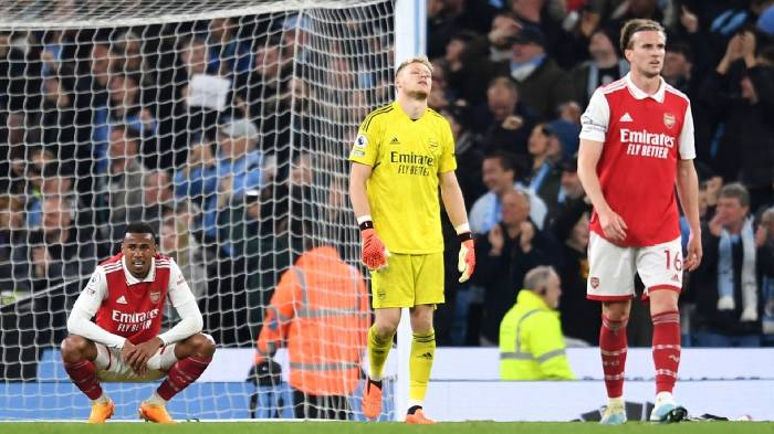 Bẫy t&acirc;m l&yacute; của Man City khiến cầu thủ Arsenal 'ch&igrave;m nghỉm' ở Etihad