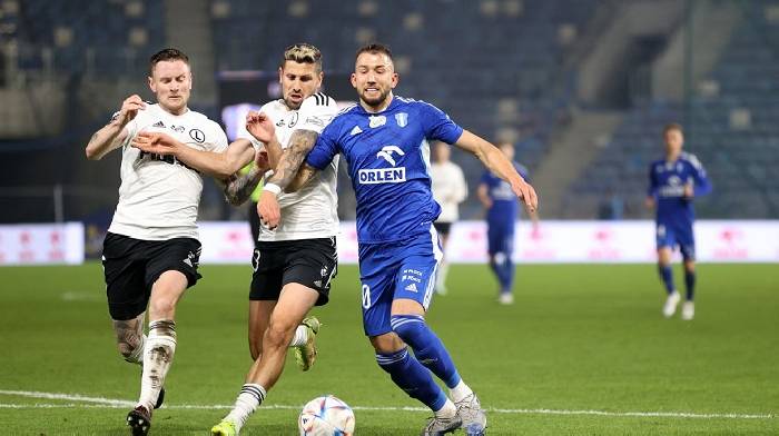 Soi k&egrave;o phạt g&oacute;c Legia Warszawa vs Wisla Plock, 23h00 ng&agrave;y 28/4