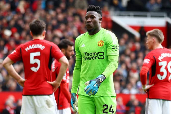 Onana lại mắc sai lầm. MU h&ograve;a thất vọng Burnley