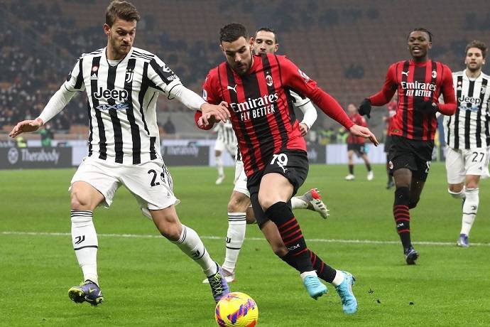 Soi k&egrave;o hiệp 1 Juventus vs AC Milan, 23h00 ng&agrave;y 27/4