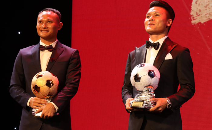 Nguyễn Quang Hải phản ứng h&oacute;m hỉnh khi được khuy&ecirc;n nhường Quả b&oacute;ng V&agrave;ng