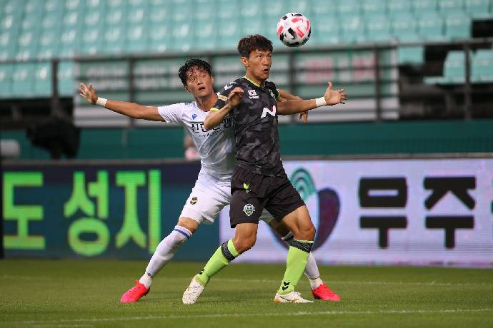 Ph&acirc;n t&iacute;ch k&egrave;o rung hiệp 1 Incheon vs Jeonbuk Hyundai, 12h ng&agrave;y 29/5