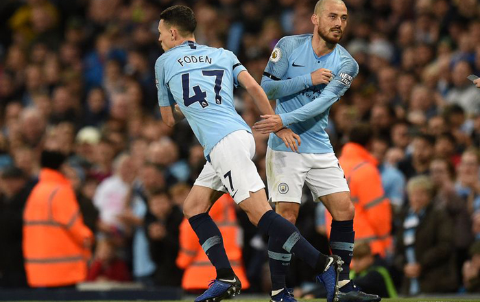 David Silva tự m&igrave;nh chọn &lsquo;truyền nh&acirc;n&rsquo;, Man City vẫn phớt lờ