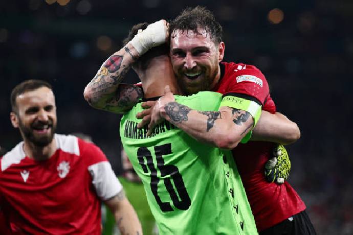 Thắng sốc Bồ Đ&agrave;o Nha, Georgia gi&agrave;nh v&eacute; lịch sử dự v&ograve;ng 1/8 Euro 2024