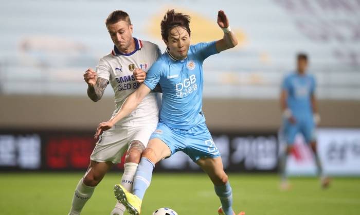 Nhận định, soi k&egrave;o Super Nova vs Metta, 0h00 ng&agrave;y 27/6: Chiến thắng thứ tư