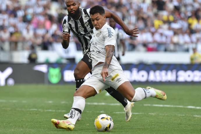 Soi k&egrave;o phạt g&oacute;c UNAM Pumas vs Mazatl&aacute;n, 9h05 ng&agrave;y 28/7