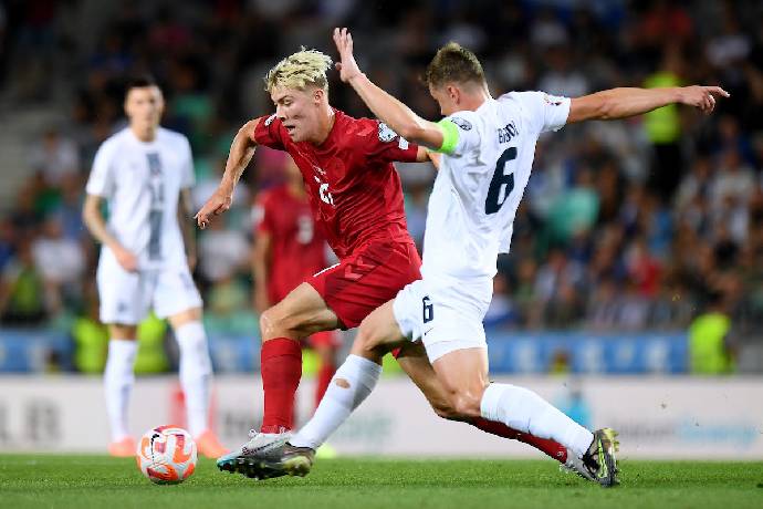 PSG trả lương cao hơn M.U, Hojlund c&oacute; quyết định ch&oacute;ng v&aacute;nh