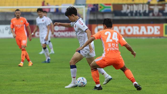 Nhận định, soi k&egrave;o Seongnam vs Suwon, 17h ng&agrave;y 28/8