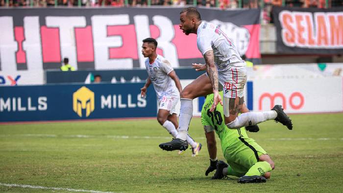 Nhận định, soi k&egrave;o Arema Malang vs Persikabo 1973, 15h00 ng&agrave;y 28/8