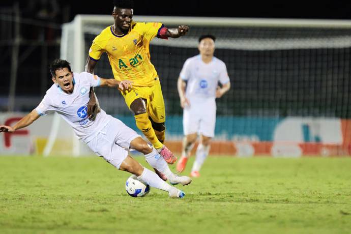 Nhận định, soi k&egrave;o Nam Định vs PVF-CAND, 18h00 ng&agrave;y 27/8: Trở lại quỹ đạo