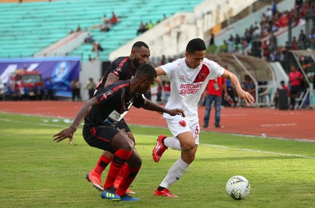 Ph&acirc;n t&iacute;ch tỷ lệ Persipura Jayapura vs PSM Makassar, 15h30 ng&agrave;y 27/9