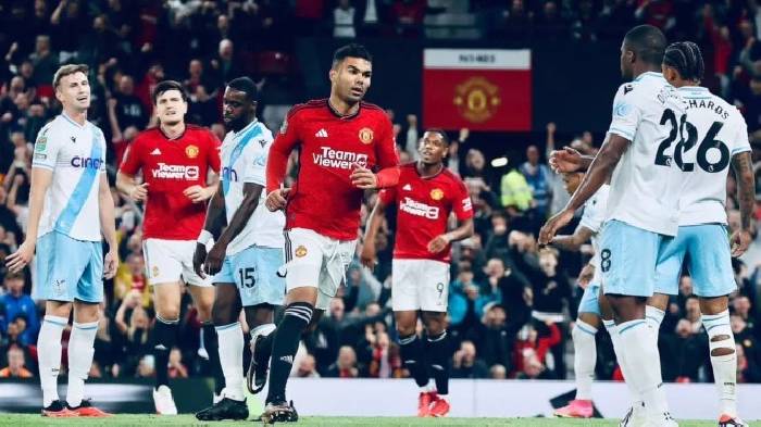 Chuyền 93%, 1 key pass, b&aacute;u vật M.U rực s&aacute;ng trong ng&agrave;y ra mắt