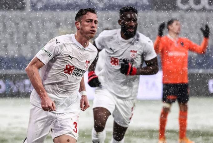 Nhận định, soi k&egrave;o Sivasspor vs Istanbul Basaksehir, 0h00 ng&agrave;y 28/9: C&acirc;n bằng