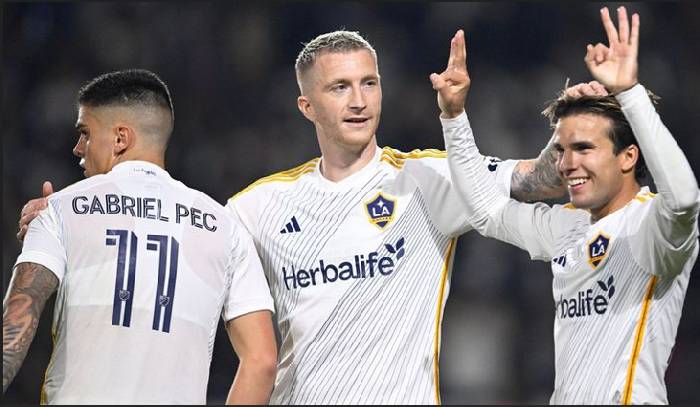 Nhận định, soi k&egrave;o Los Angeles Galaxy vs Sporting Kansas City, 09h30 ng&agrave;y 28/9: Những người c&ugrave;ng khổ