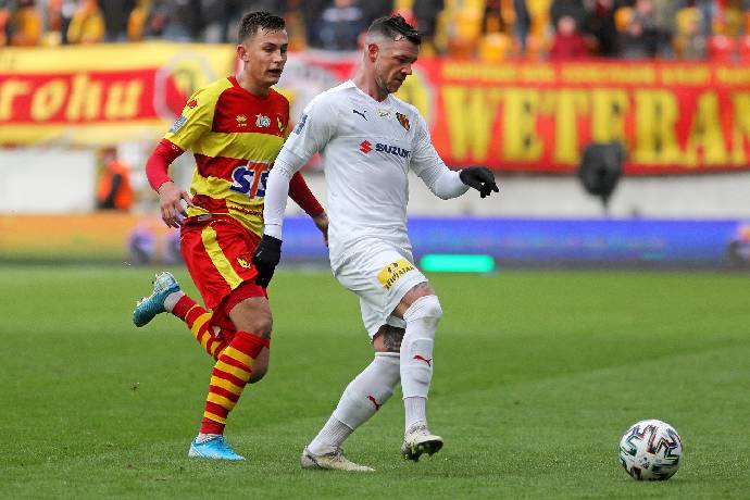 M&aacute;y t&iacute;nh dự đo&aacute;n b&oacute;ng đ&aacute; 28/11: Legia Warszawa vs Jagiellonia