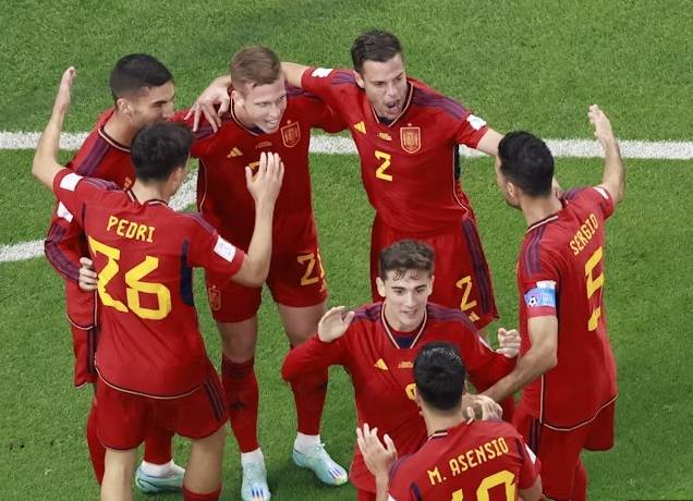 Đội h&igrave;nh ra s&acirc;n ch&iacute;nh thức T&acirc;y Ban Nha vs Đức, 2h ng&agrave;y 28/11 (cập nhật)