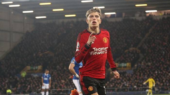 C&acirc;y đinh 3 tỏa s&aacute;ng, Manchester United đ&aacute;nh sập Goodison Park