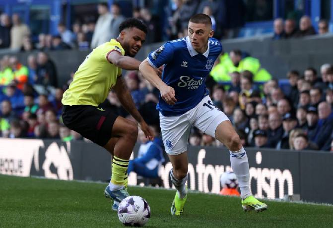 Soi k&egrave;o g&oacute;c Burnley vs Everton, 22h00 ng&agrave;y 27/12