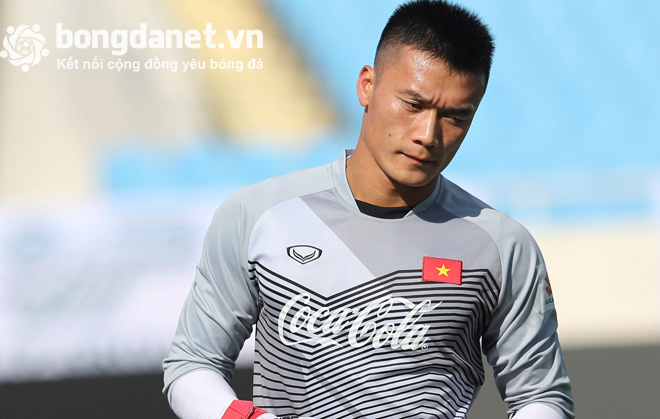 Thủ th&agrave;nh B&ugrave;i Tiến Dũng đến H&agrave; Nội FC với gi&aacute; bao nhi&ecirc;u?