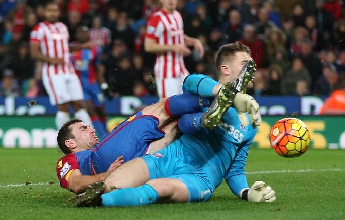 Ph&acirc;n t&iacute;ch k&egrave;o hiệp 1 Crystal Palace vs Stoke, 2h30 ng&agrave;y 2/3