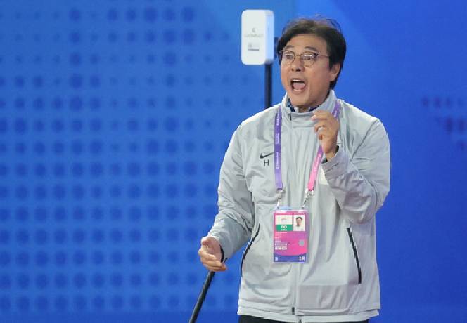 HLV Hwang Sun Hong: &lsquo;T&ocirc;i chịu tr&aacute;ch nhiệm nếu ĐT H&agrave;n Quốc thất bại&rsquo;