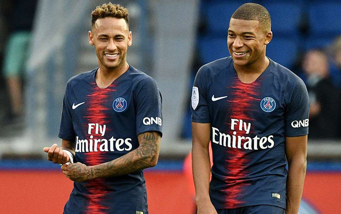 PSG ra ph&aacute;n quyết về tương lai Neymar v&agrave; Mbappe