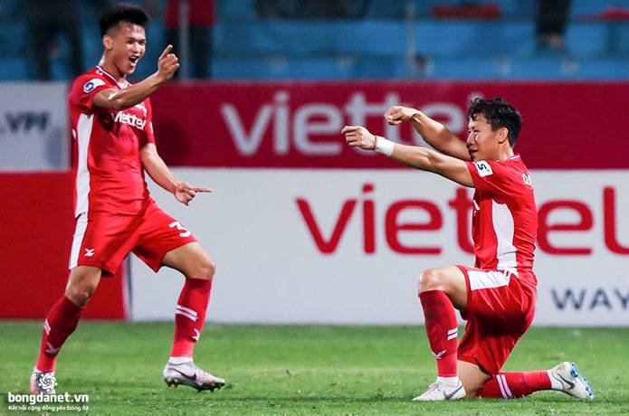 Quế Ngọc Hải cảnh b&aacute;o đ&agrave;n em Phan Văn Đức