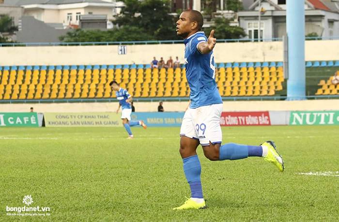 Video Hải Ph&ograve;ng 0-2 Than Quảng Ninh: Show diễn của Eydison