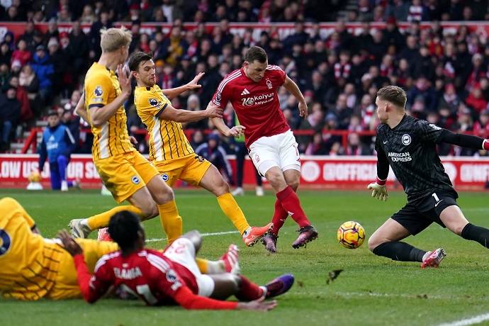 Soi k&egrave;o phạt g&oacute;c Brighton vs Nottingham, 0h15 ng&agrave;y 30/3