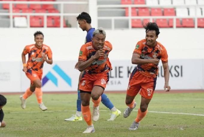 Nhận định, soi k&egrave;o Tornado Pekanbaru vs PSS Sleman, 19h00 ng&agrave;y 29/3: X&iacute;ch lại gần nhau