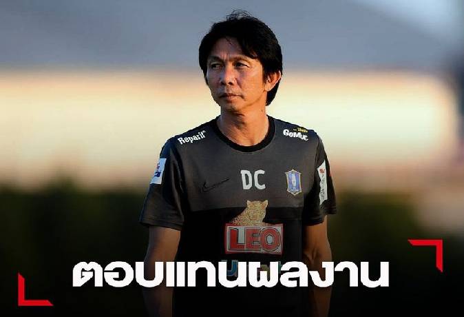HLV Dusit ch&iacute;nh thức chia tay Pathum United, chuẩn bị đến Việt Nam
