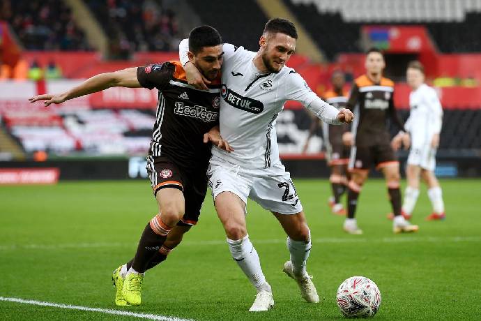 Soi k&egrave;o phạt g&oacute;c Brentford vs Swansea, 21h ng&agrave;y 29/5